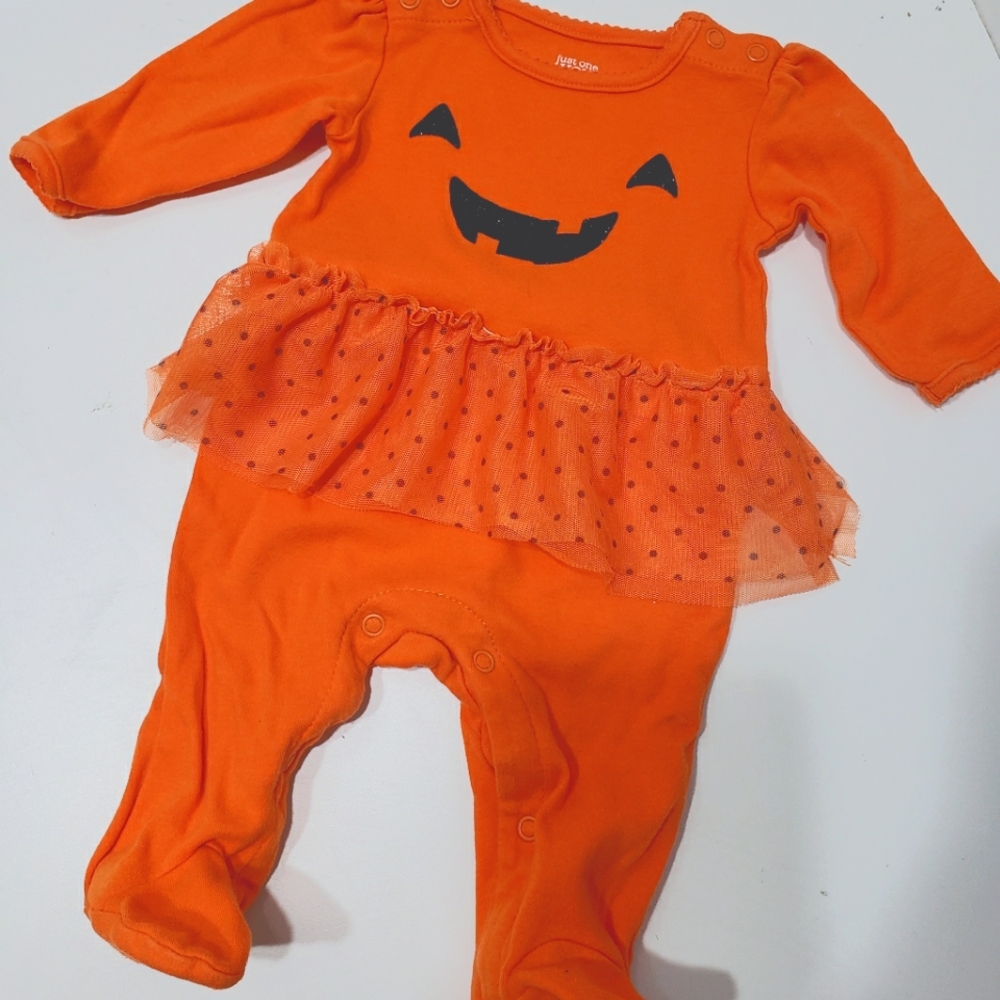 CARTER'S JUST ONE YOU 3 MONTHS HALLOWEEN PUMPKIN GIRLS ONE PIECE